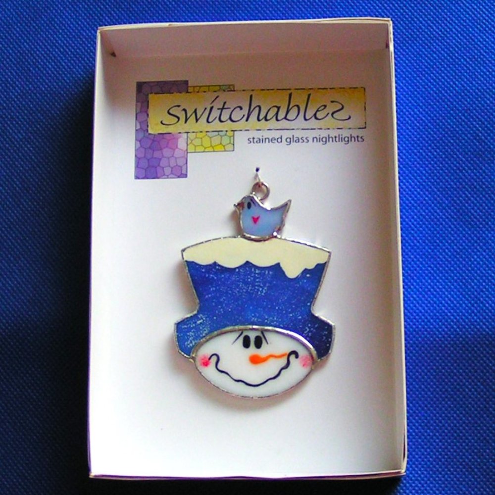 BLUE HATTED 3.5" SNOWMAN WITH BIRD SWITCHABLE STAIN GLASS NIGHTLIGHT COVER